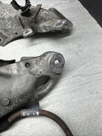 01-06 BMW E46 M3 Left Right Engine Support Suspension Arm Mounts Brackets Manual