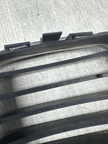 BMW E36 328IC M3 318I 320I 325I Front Bumper Kidney Grille Pair OEM Chrome
