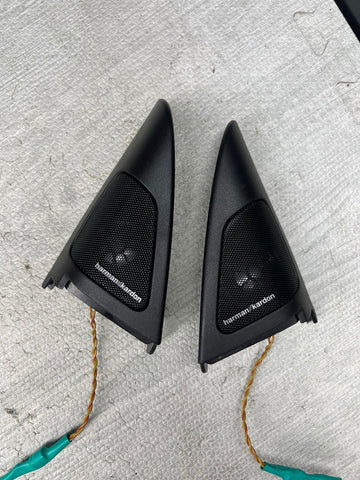 07-13 BMW E92 E93 335 FRONT DOOR HARMAN KARDON SPEAKERS TWEETER COVER TWEETERS