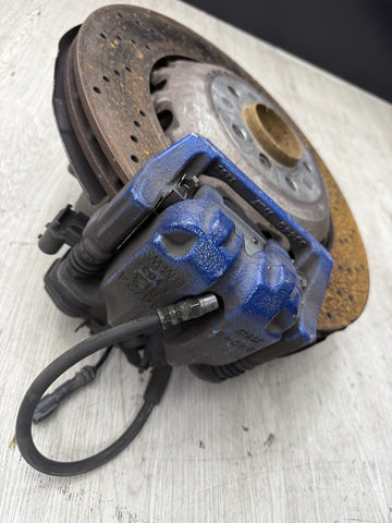 BMW 13-16 F10 M5 REAR RIGHT KNUCKLE HUB SPINDLE + ROTOR + CALIPER 34212284434