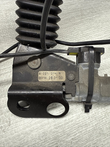 Front Right Seat Belt Buckle 94-99 BMW E36 328I M3 8221014