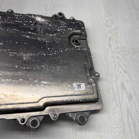 BMW F80 F82 F83 M3 M4 Engine ECM Electronic Control Module OEM 8642252 *Dent*