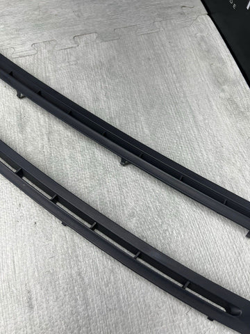 91-98 BMW 3 Series E36 M3 Dashboard Air Vents Strips Pair GENUINE 1977223 Black