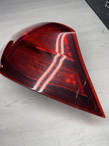 12-19 OEM BMW F06 F12 F13 640 650 M6 Rear Left Outer Tail Light OEM 7210577