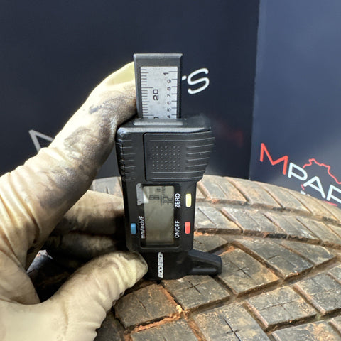 2001-2006 BMW M3 Front Wheel 19 x 8 Style 67 Rim *Notes*