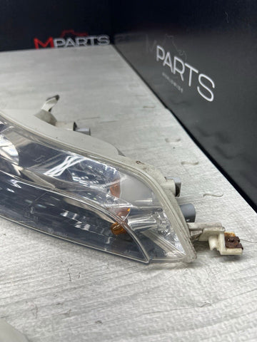 2004-10 BMW E63 E64 645 650 M6 Front Turn Signal Lights Lamps OEM