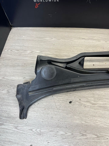 BMW 07-13 335I E92 E93 M3 FRONT WINDSHIELD WIPER COWL VENT GRILL COVER PANEL OEM