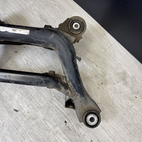 01-06 BMW E46 M3 REAR SUSPENSION SUBFRAME AXLE CARRIER CRADLE