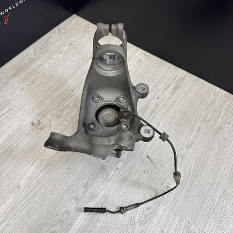 15-20 OEM BMW F80 F82 F83 M3 M4 Front Right Hub Spindle Knuckle Wheel Bearing