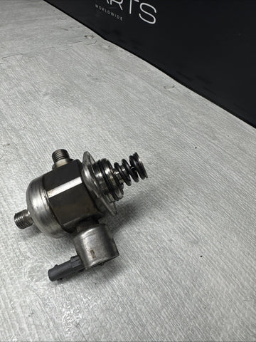 15-20 OEM BMW F80 F82 F83 F87 M2 M3 M4 Engine S55 HPFP High Pressure Fuel Pump