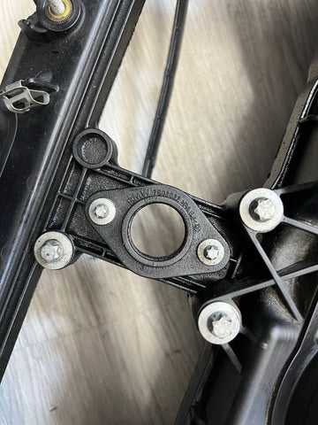 15-20 OEM BMW F80 F82 F83 F87 M2 M3 M4 S55 Engine Cylinder Head Valve Cover