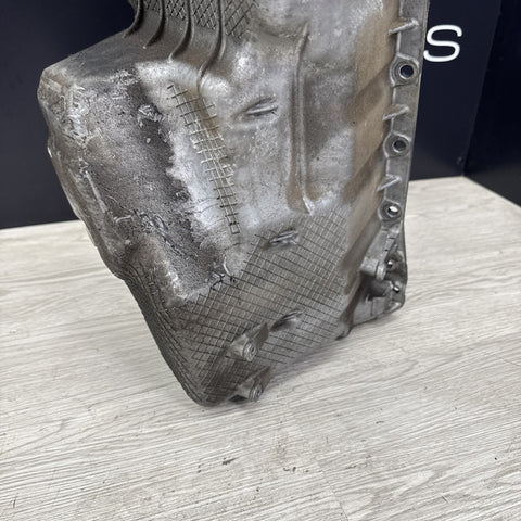 BMW F80 F82 F83 M3 M4 15-20 Engine Oil Pan S55 7854463 *Notes*