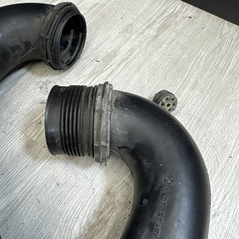 2000_2003 BMW OEM E39 M5 Z8 S62 FRONT AIR CHANNEL TUBS PAIR OEM