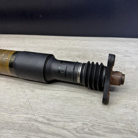 2014–2020 BMW M3 F80 / M4 F82-F83 Rear Driveshaft Propeller OEM 7857629 - 01