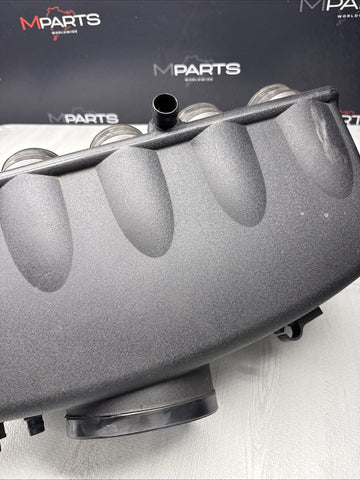 BMW 01-06 E46 M3 S54 Plenum Chamber Manifold Air Box Intake 7831305