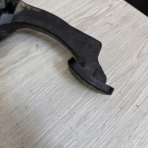 BMW 94-99 E36 318i 323i 325i 328i M3 Clutch and Brake Pedal Assembly