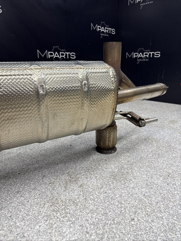 Lamborghini Huracan EVO Rear Engine Exhaust Muffler Assembly 2022 - 2025 OEM