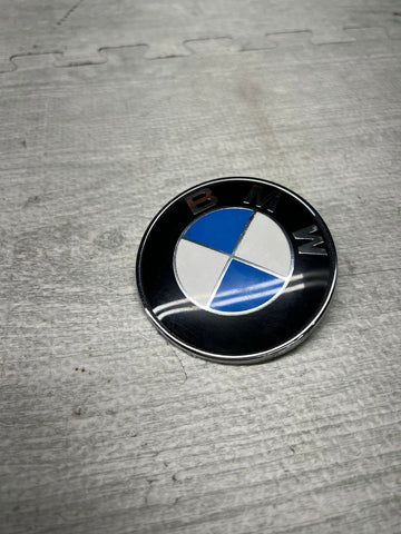 06-11 BMW E90 E92 328 330 M3 REAR TRUNK LOGO BADGE EMBLEM CHROME 7146051