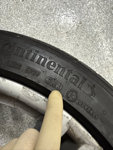 OEM BMW F10 F13 Front Wheel Rim 19x8.5 ET33 M Double Spoke Style 351 Silver