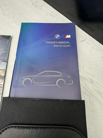21-26 BMW G80 M3 SEDAN OWNERS MANUAL BOOK