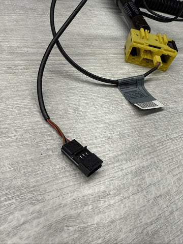 91-99 BMW E36 323 328 M3 Front Right Passenger Seatbelt Tensioner Buckle OEM