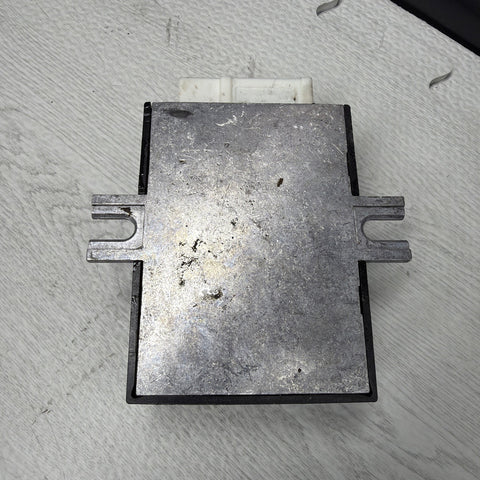 BMW F80 F87 F82 F13 M2 M3 M4 M5 M6 Helbako Fuel Pump Relay Control Module EKPM3