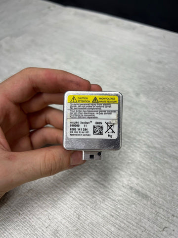 PHILIPS D1S XENON HID HEADLIGHT BULB 9285141294 OEM
