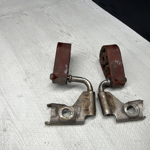 BMW E90 E92 E93 M3 08-13 Muffler Brackets Hanger Hangers 8041984