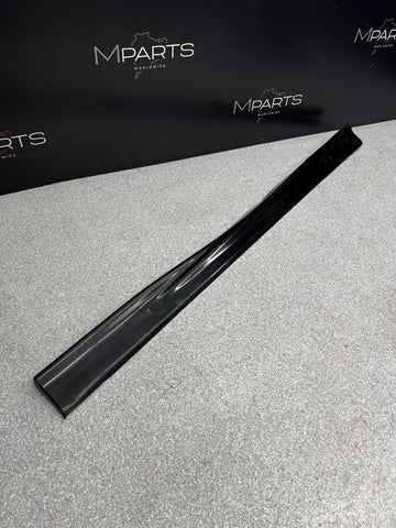 94-99 BMW E36 M3 COUPE RIGHT PASSENGER SIDE SKIRT ROCKER MOLDING COSMOS BLACK