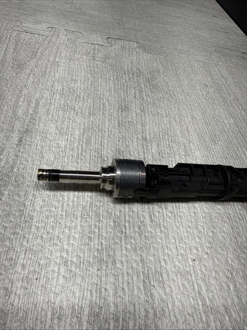 OEM 2018-2020 BMW M5 M8 F90 F91 F92 F93 S63 HIGH PRESSURE FUEL INJECTOR 7852362