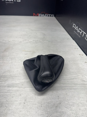 2008-2013 BMW E90 E92 E93 M3 LEATHER SHIFTER shift gear KNOB 6-SPEED ORIGINAL