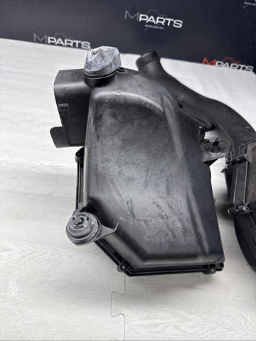 15-20 BMW F80 F82 F83 M3 M4 Air Filter Intakes Intake Box Stock OEM