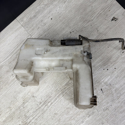 BMW 01-06 E46 330 M3 Washer Fluid Tank Reservoir Without Headlight Washers