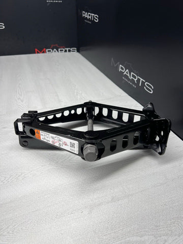 2015-2026 Genuine Ford Mustang Jack Assembly Lifting HR3Z-17080-A