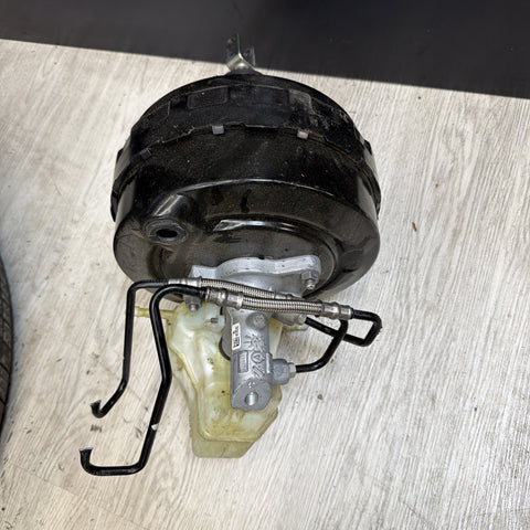 08-13 BMW E90 E92 E93 M3 Factory Brake Booster Master Cylinder Assembly 2283395