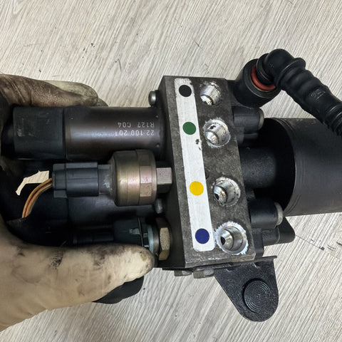 BMW E46 M3 OEM (2004-2006) SMG 2 PUMP ACTUATOR UNIT GRADE A