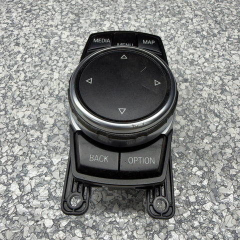 12-18 BMW Radio Navigation Media Control (Touch) iDRIVE Knob OEM 6839079