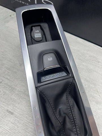 2017-2021 PORSCHE MACAN - Automatic Shifter KNOB W/ BOOT 95B713139E