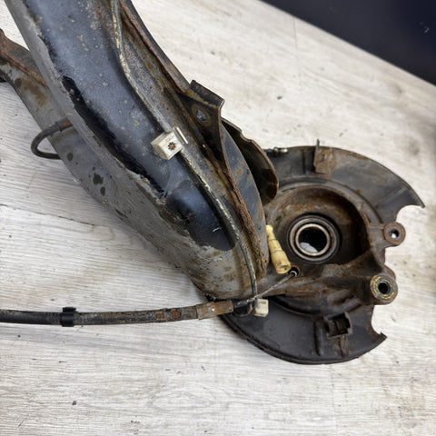 BMW E30 318is 84-92 Right Rear Trailing Arm Knuckle Hub Spindle Suspension OEM