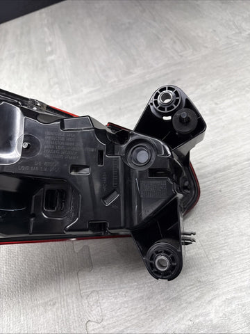 23-25 OEM BMW G22 G87 M2 M240 Rear Right Passenger Tail Light * Separating Lens*