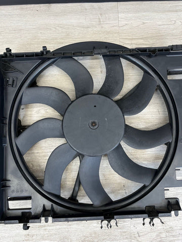 08-13 BMW E90 E92 E93 M3 S65 Engine Radiator Cooling Electric Fan *Housing Crack