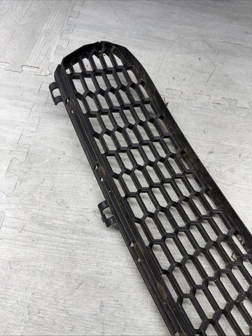 BMW 15-18 F87 M2 FRONT BUMPER CENTER GRILLE 51118062178 8062178