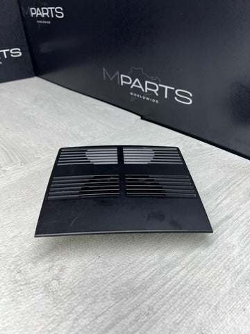 2004-2010 BMW E60 M5 Ultrasonic Alarm Motion Sensor Module W/ Trim OEM 6980089