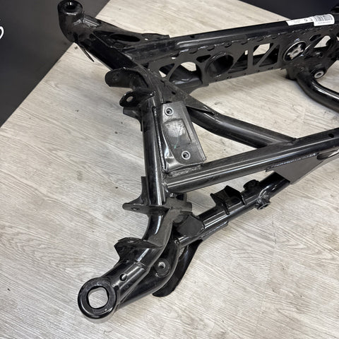 BMW 21-26 G80 G82 G83 M3 M4 Rear Lower Suspension Subframe Cradle 8746172 OEM