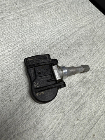 6855539 BMW Tire Pressure Monitoring System (TPMS) Sensor A106, Complete set OEM