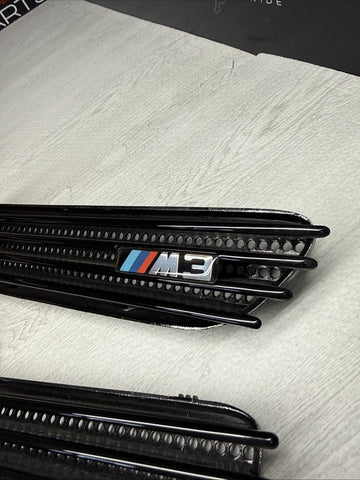 01-06 BMW E46 M3 Left Right Fender Vent Grilles Grills Trims Gloss Black