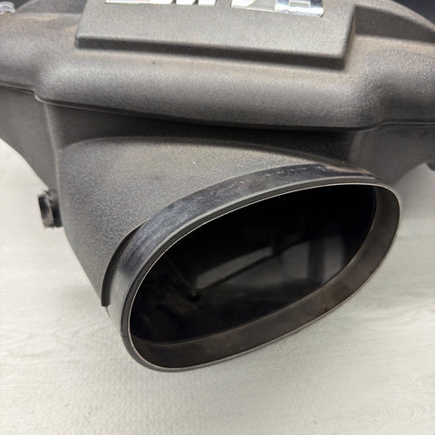 2008-2013 BMW E90 E92 E93 M3 S65 V8 ENGINE AIR INTAKE MANIFOLD 11617838010