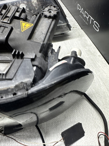 02-06 BMW E46 M3 ORIGINAL Bi Xenon Headlights Stock *Repaired Tab*