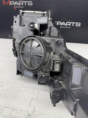 2016-2019 Cadillac CTS V HID Headlight OEM Right Passenger Side 84319720