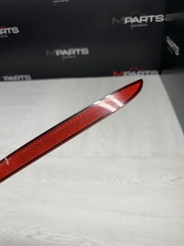 BMW 6 SERIES F13 REAR RIGHT DRIVER SIDE BUMPER REFLECTOR 7844024